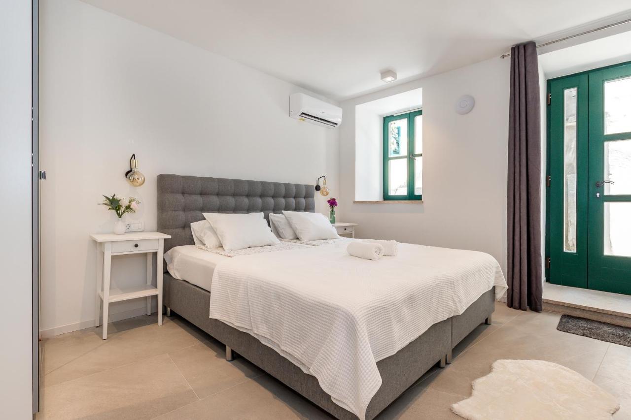 Luxury Apartments Azalea Primošten Kültér fotó