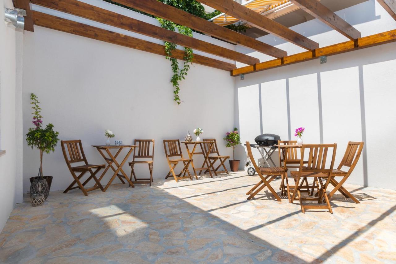 Luxury Apartments Azalea Primošten Kültér fotó