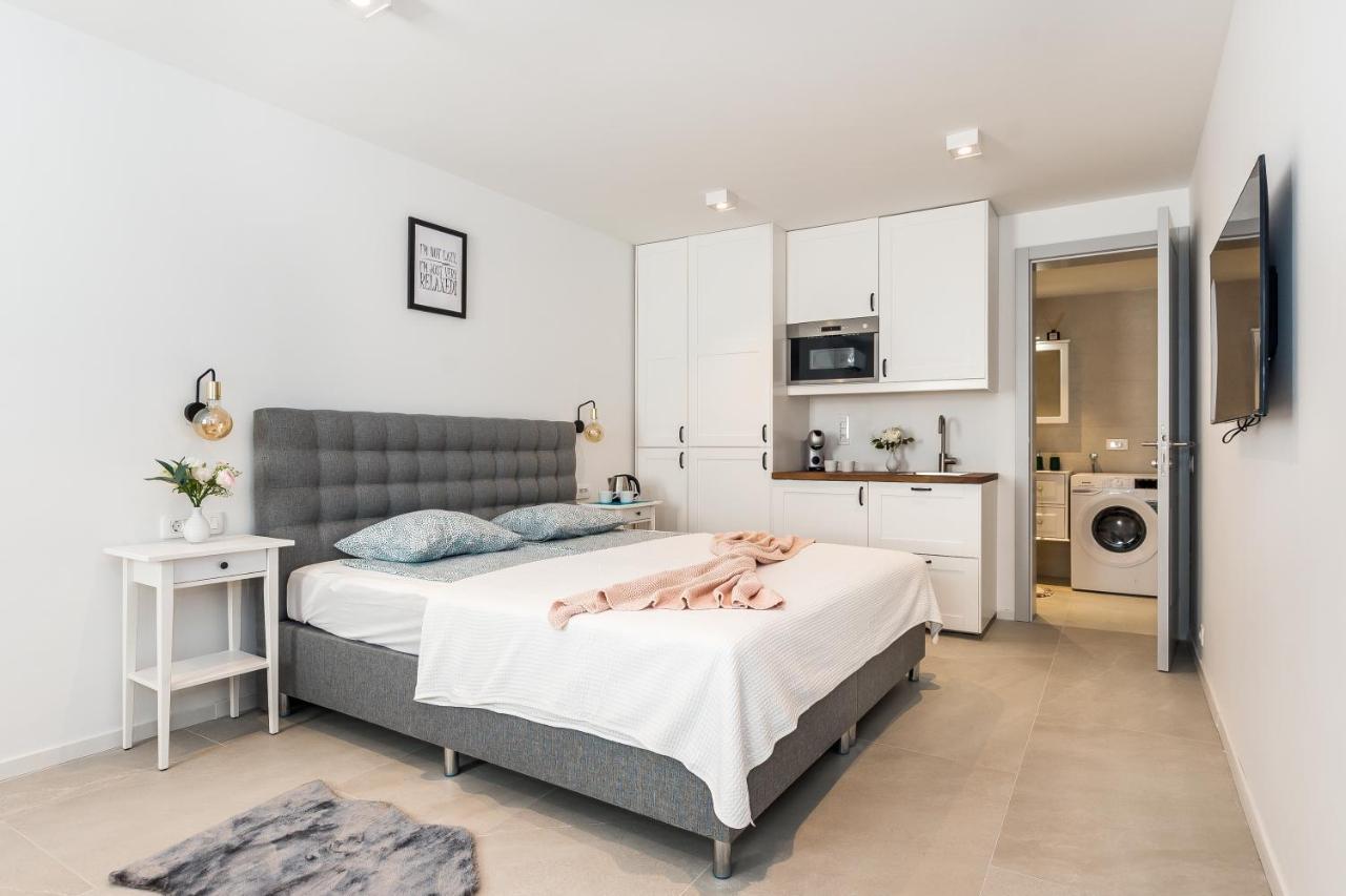 Luxury Apartments Azalea Primošten Kültér fotó