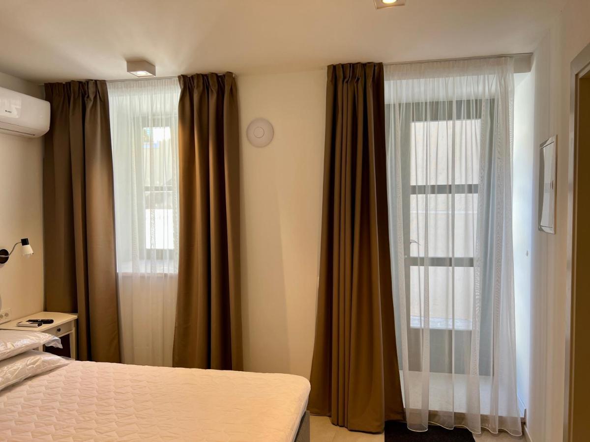 Luxury Apartments Azalea Primošten Kültér fotó
