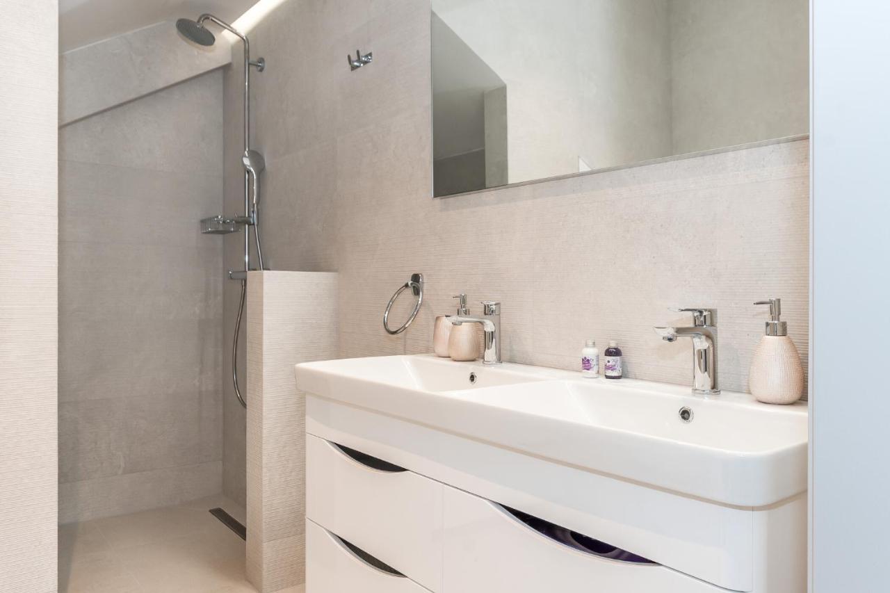 Luxury Apartments Azalea Primošten Kültér fotó